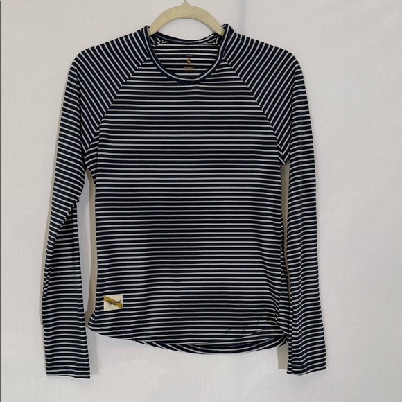 Tracksmith Tops - Tracksmith Long Sleeve Tee Size S Navy Gray Stripe Soft Designed For Runners